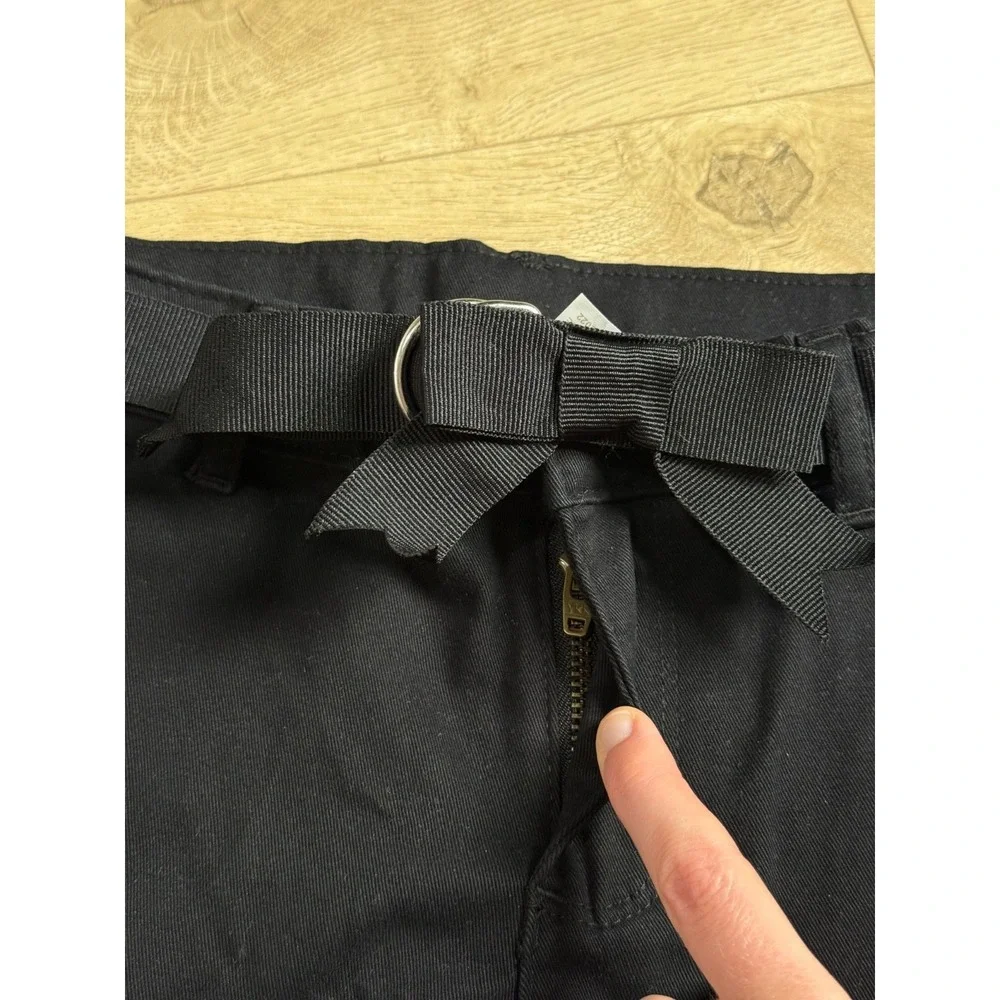 NWT Kid Girls Gymboree nanotex uniform‎ black bow belted chino shorts size 8